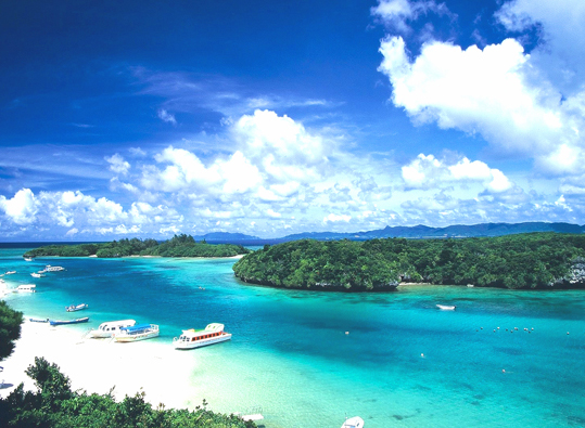 川平湾はなぜ有名?石垣島を代表する景色