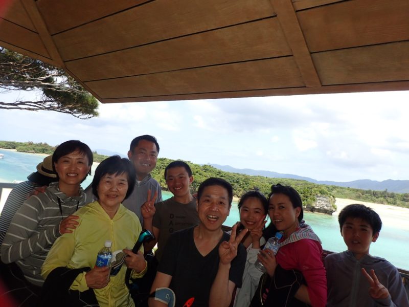 石垣島で大人数ツアーは可能？グループ旅行でも満足度が高い理由